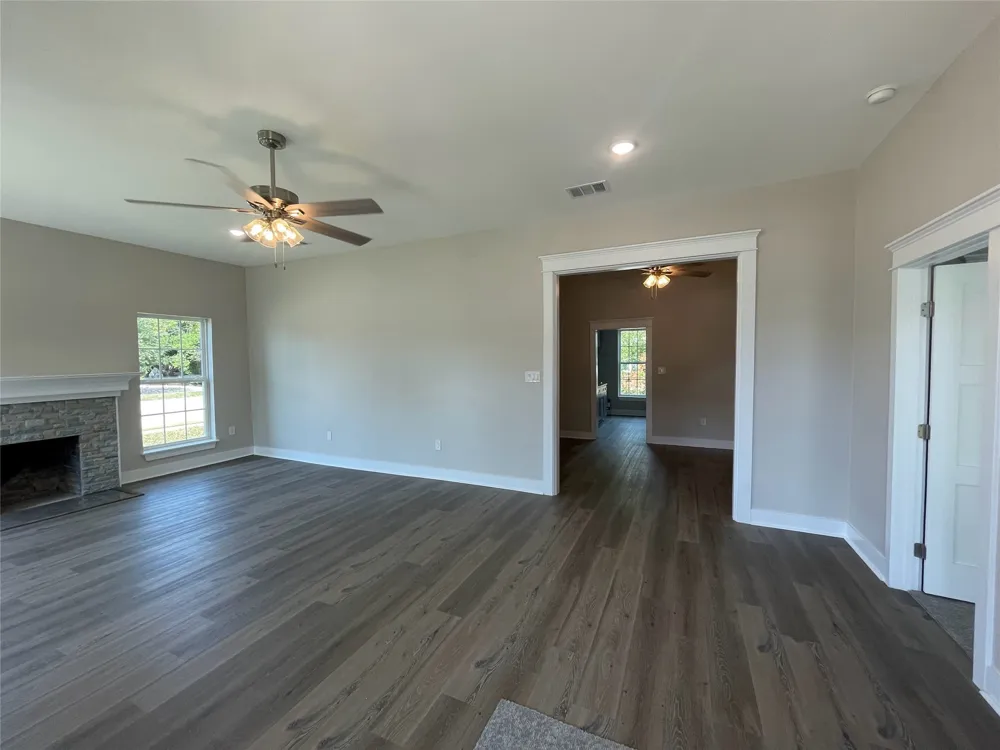 201 E 6th Street Lampasas, TX 76550