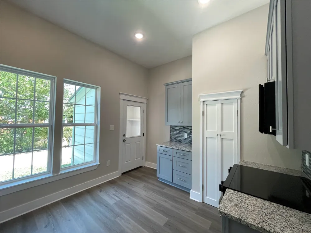 201 E 6th Street Lampasas, TX 76550