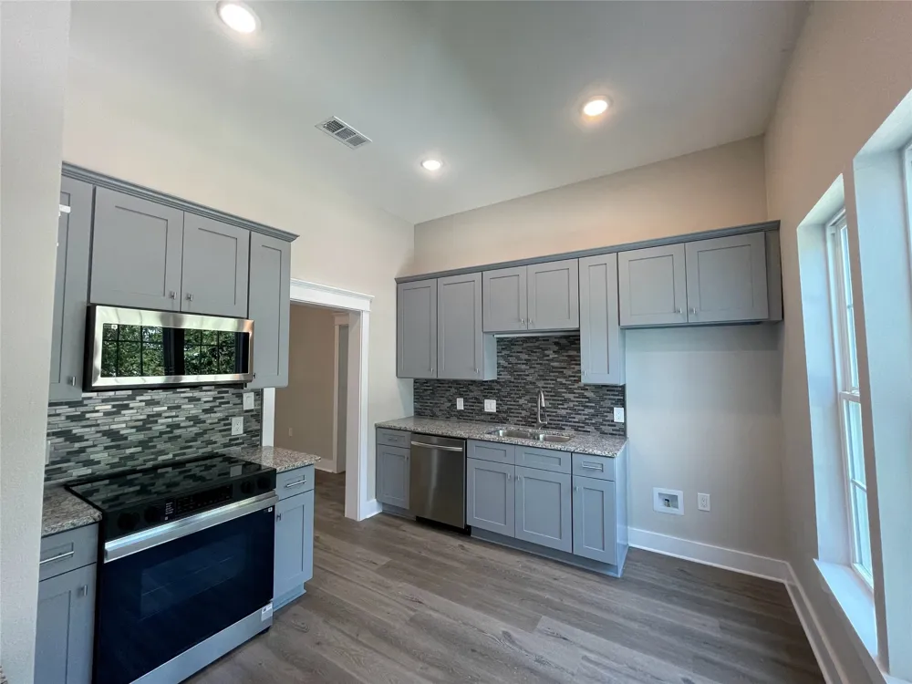201 E 6th Street Lampasas, TX 76550