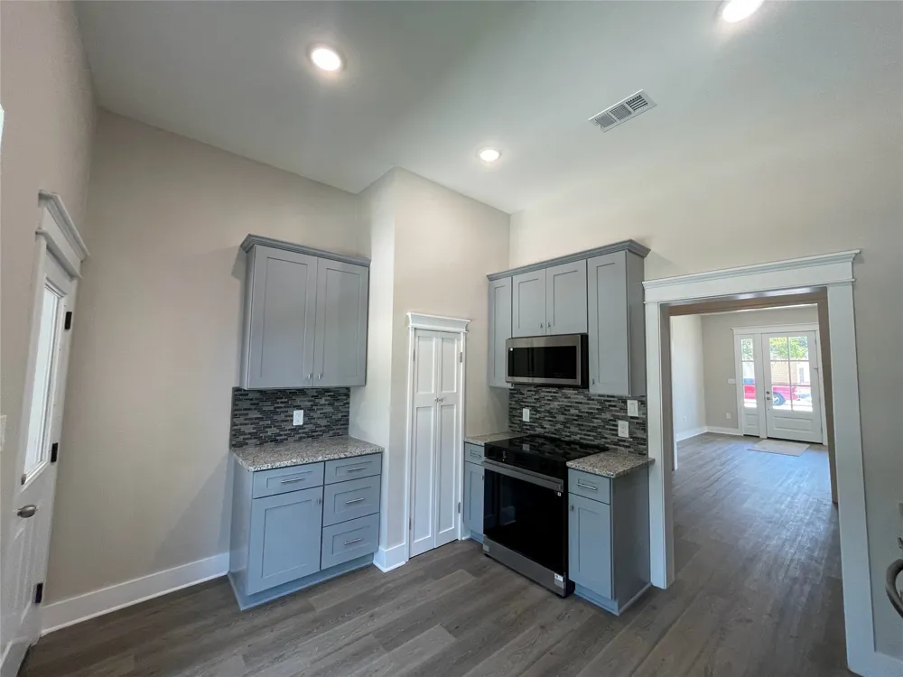 201 E 6th Street Lampasas, TX 76550