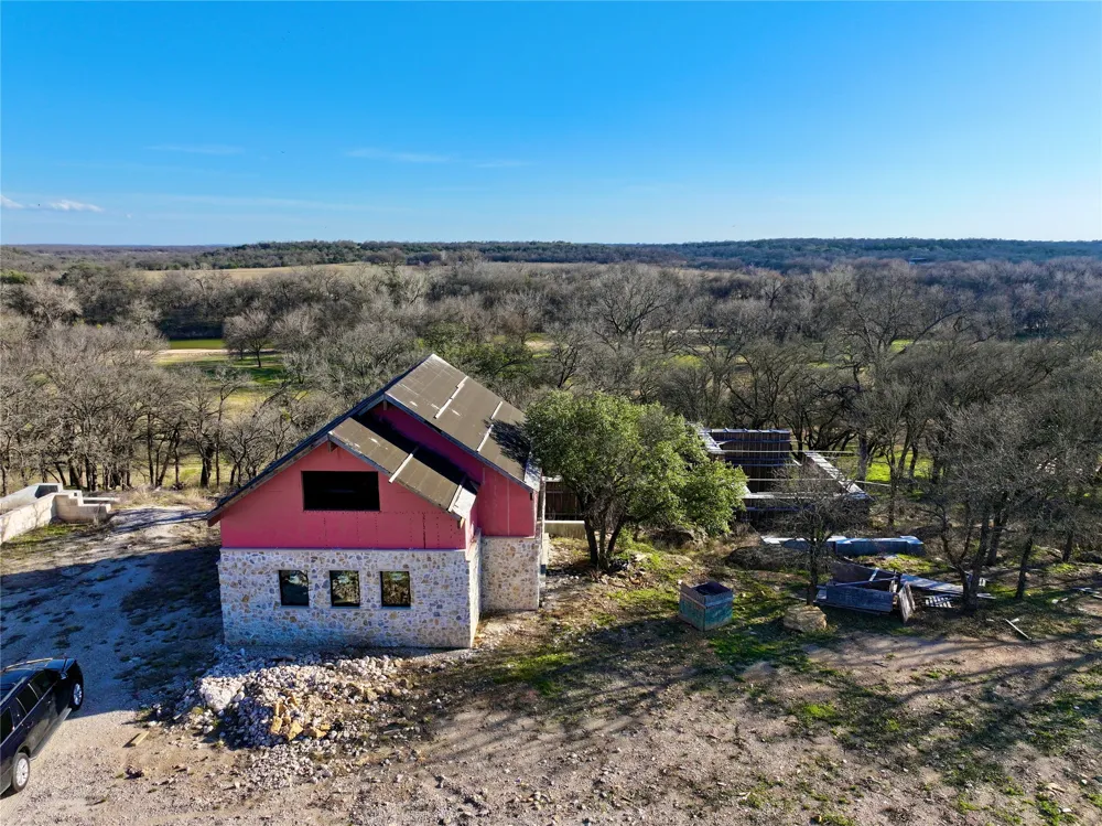 229 W Bluff Lane Millsap, TX 76066