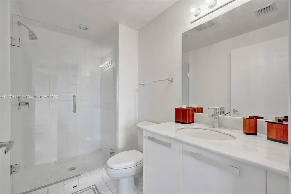 601 NE 36th St #2703 Miami, FL 33137