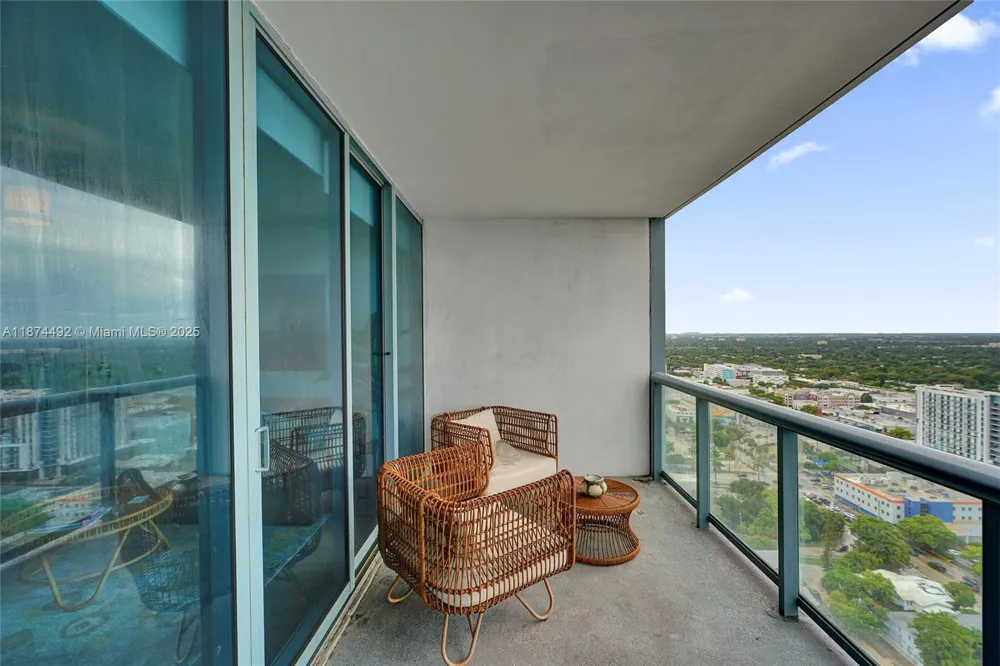 601 NE 36th St #2703 Miami, FL 33137
