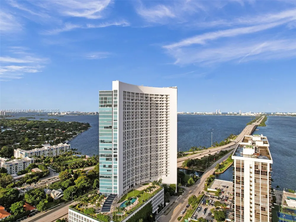 601 NE 36th St #2703 Miami, FL 33137