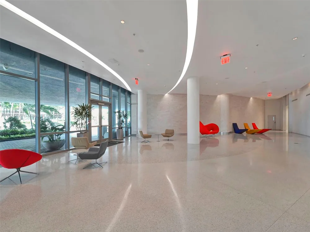 601 NE 36th St #2703 Miami, FL 33137