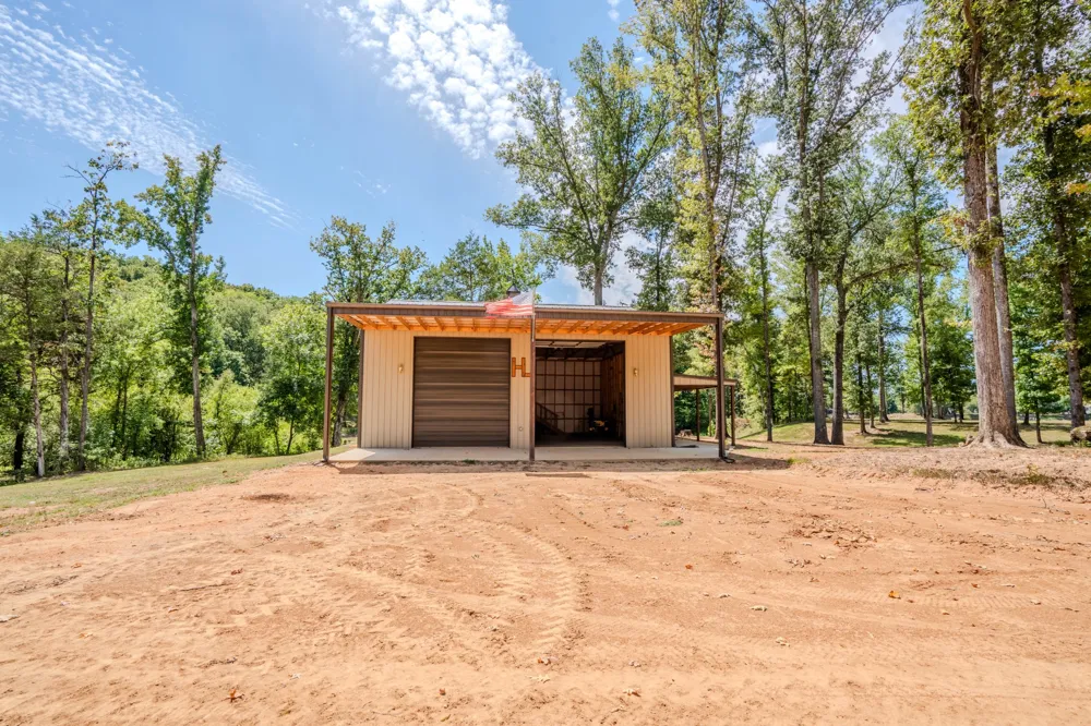 1 New Era Landing Linden, TN 37096