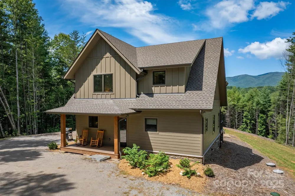 1370 Saylor Way #8 Nebo, NC 28761
