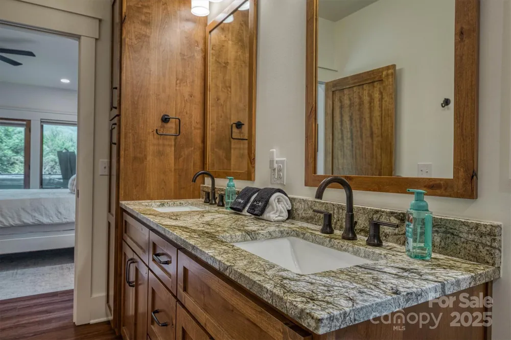 1370 Saylor Way #8 Nebo, NC 28761