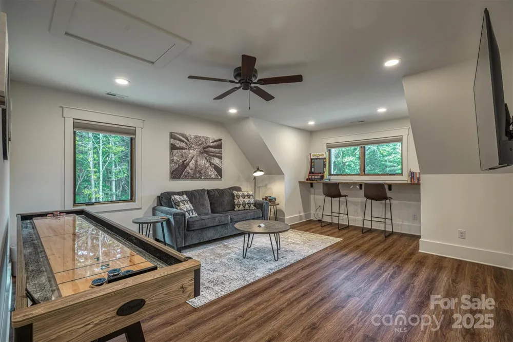 1370 Saylor Way #8 Nebo, NC 28761