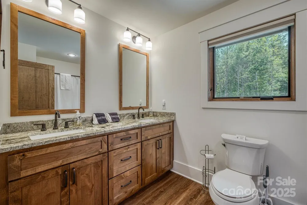 1370 Saylor Way #8 Nebo, NC 28761