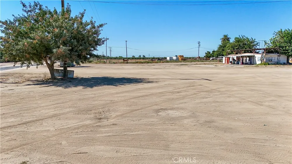 23174 Road 6 Chowchilla, CA 93610