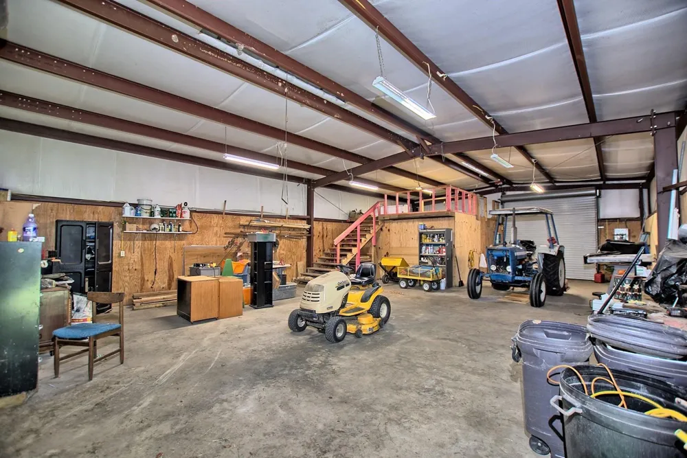 360 Oakhill Road Hemphill, TX 75948
