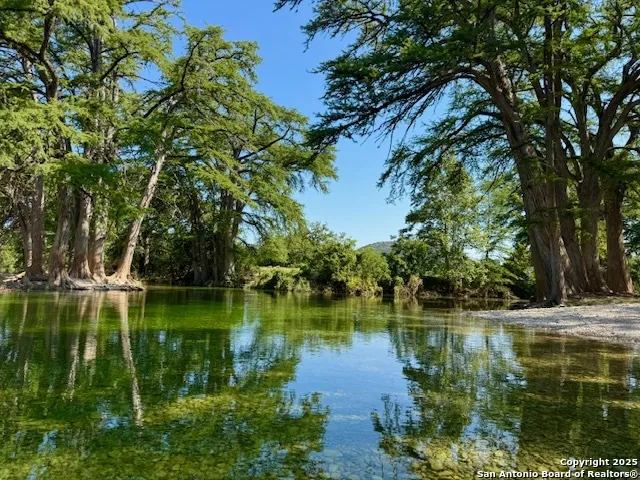 101 Patterson Leakey, TX 78873