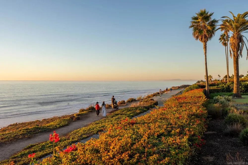 516 Stratford Del Mar, CA 92014