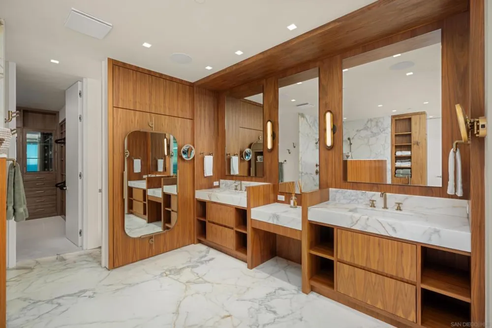 516 Stratford Del Mar, CA 92014