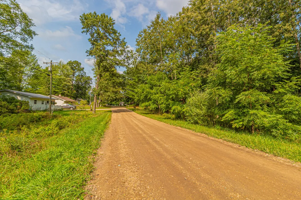 7574 9th Street Canadian Lakes, MI 49346