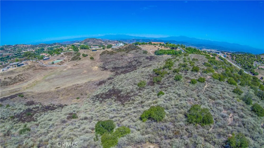 3 King Court Murrieta, CA 92562