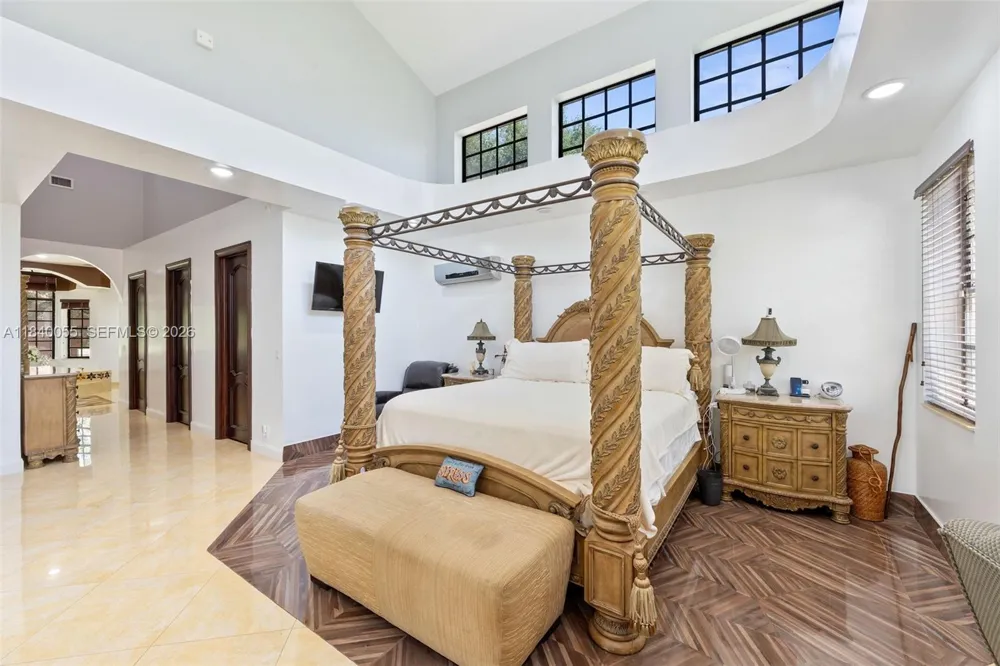 1860 Merion Lane Coral Springs, FL 33071
