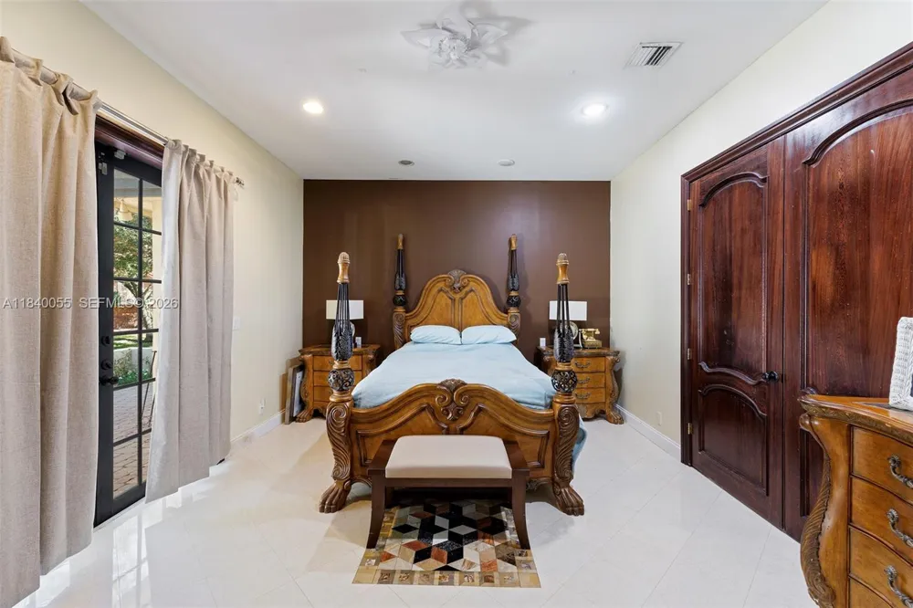 1860 Merion Lane Coral Springs, FL 33071