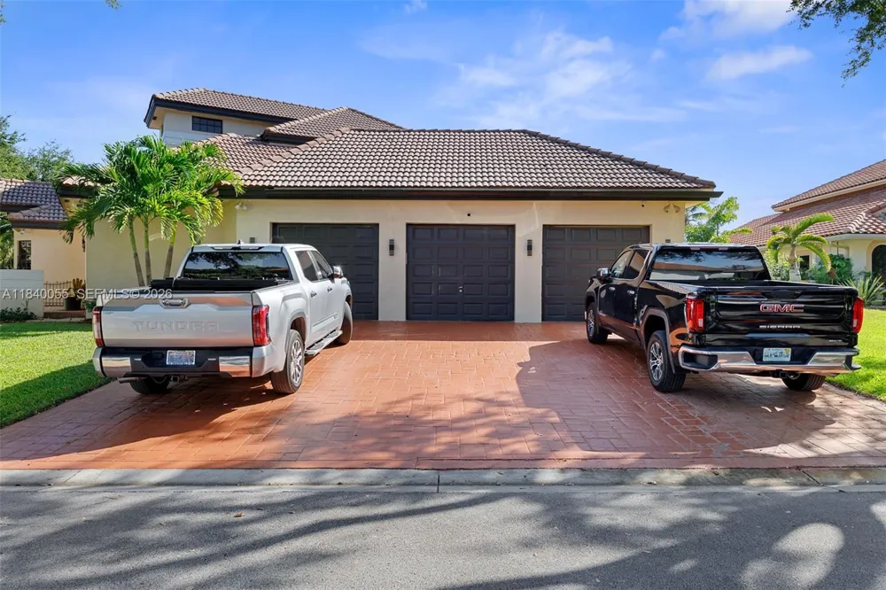 1860 Merion Lane Coral Springs, FL 33071