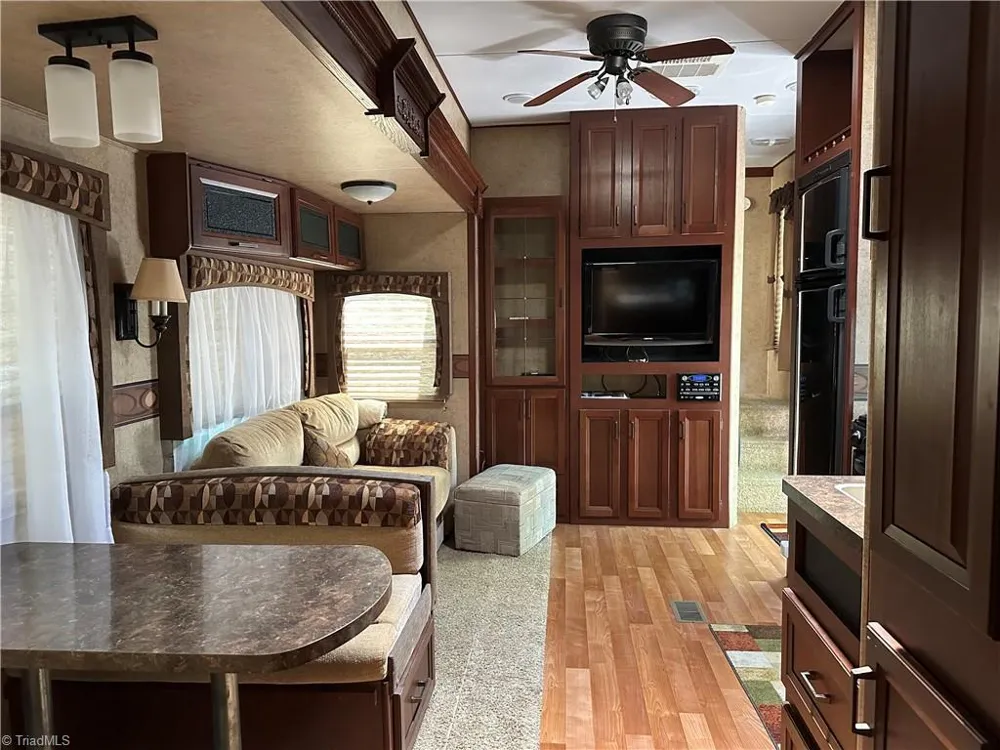 600 Dogwood Circle Traphill, NC 28685
