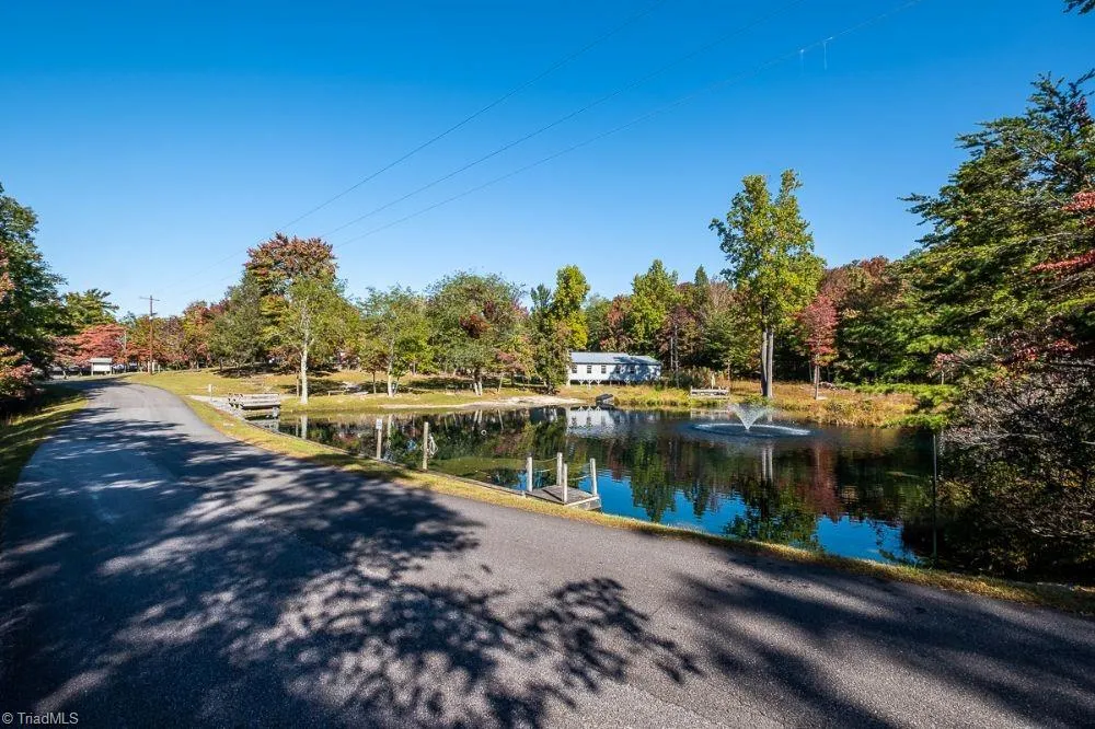 600 Dogwood Circle Traphill, NC 28685
