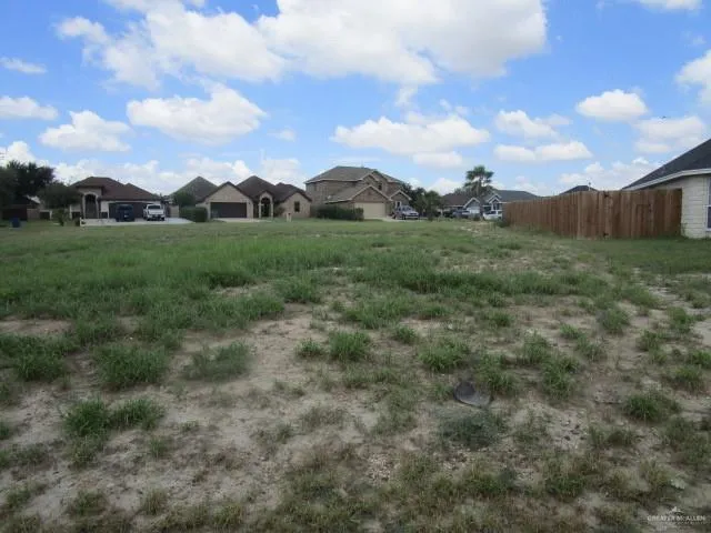 420 Kika De La Garza Boulevard La Joya, TX 78560