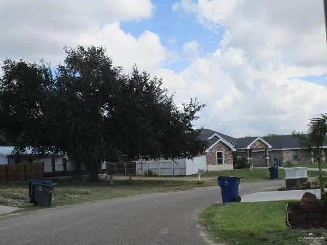 420 Kika De La Garza Boulevard La Joya, TX 78560