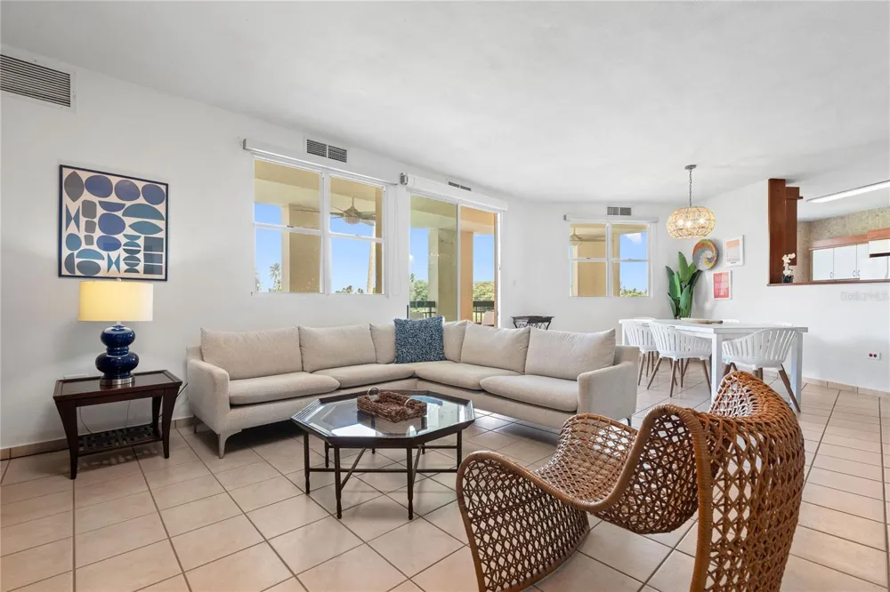 155 Candelero Dr. NE CANDELERO DRIVE #C - 4 Humacao, PR 00791