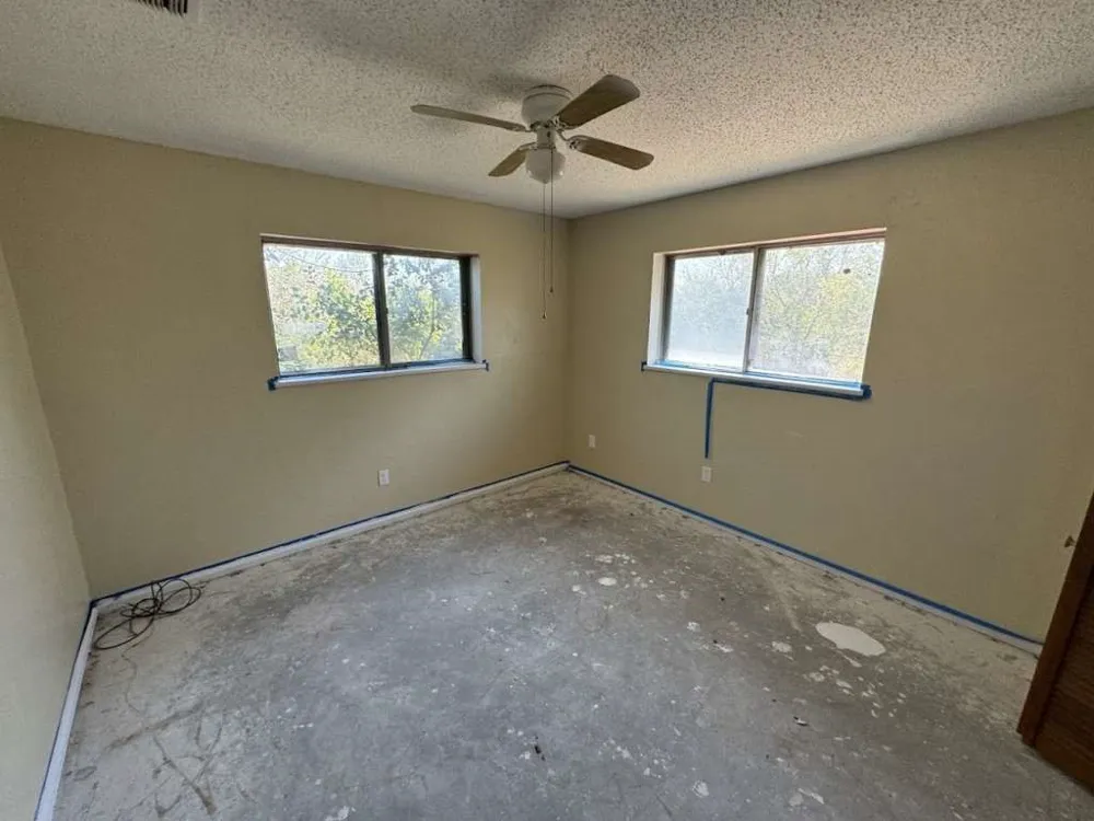 5996 Yucca Beeville, TX 78102