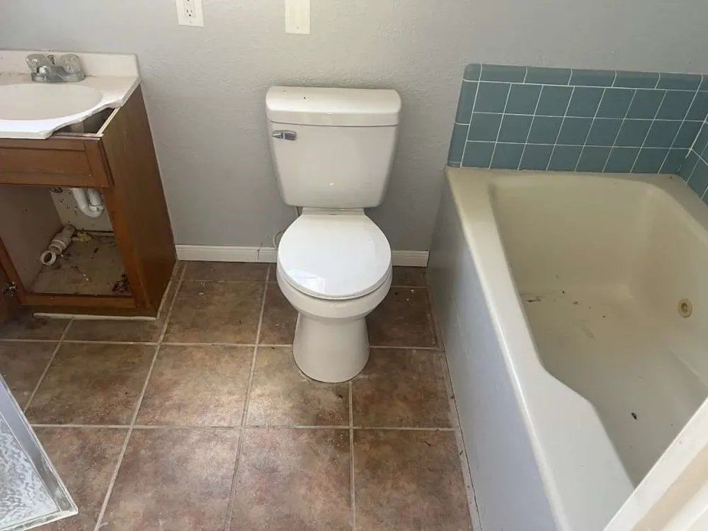5996 Yucca Beeville, TX 78102