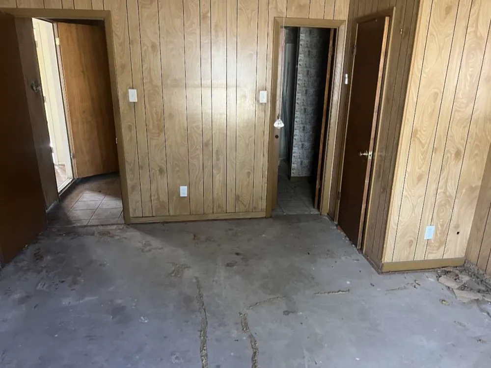 5996 Yucca Beeville, TX 78102