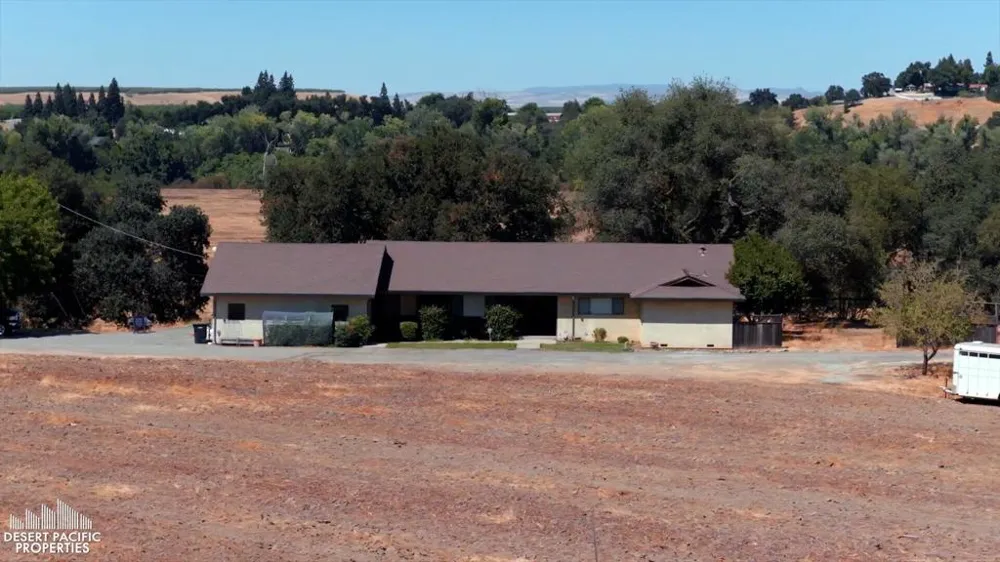 12201 Orange Blossom Rd Oakdale, CA 95361