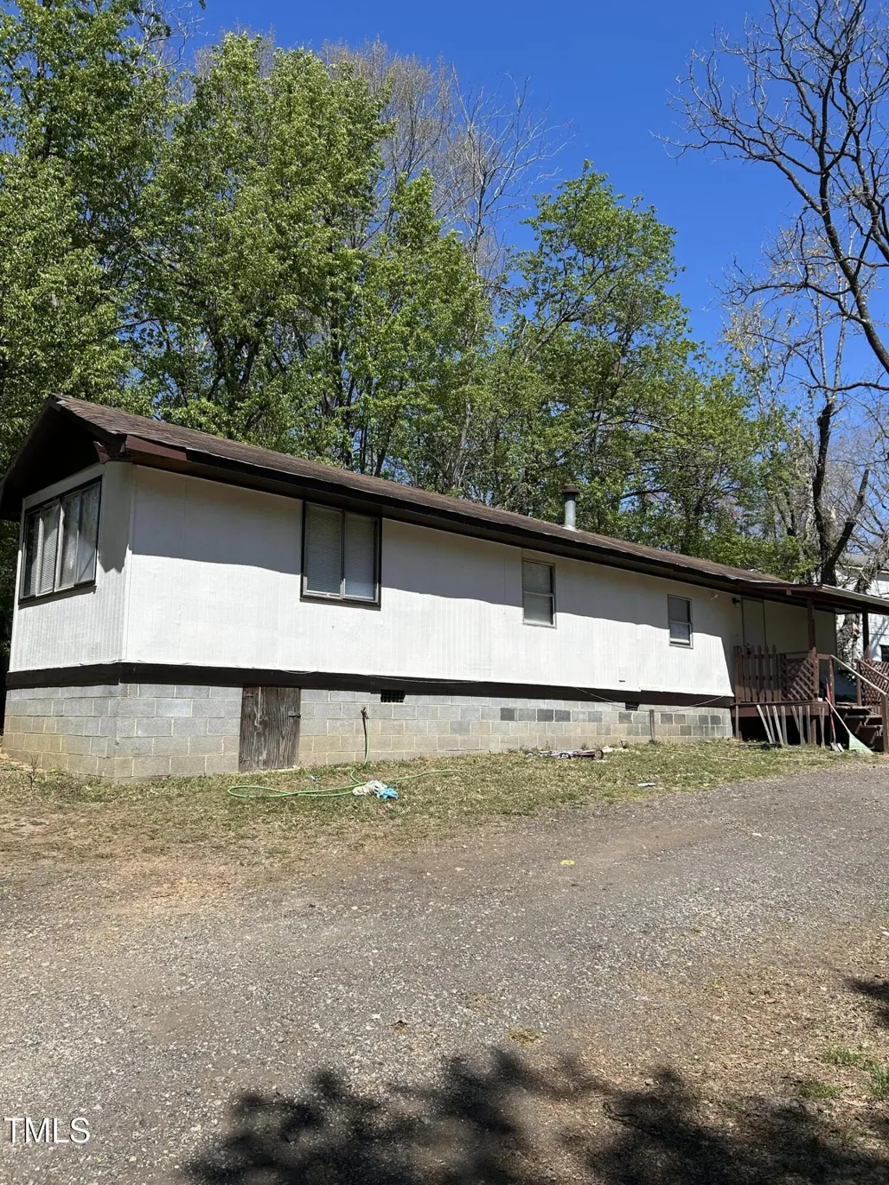 218 37th Street SW Hickory, NC 28602