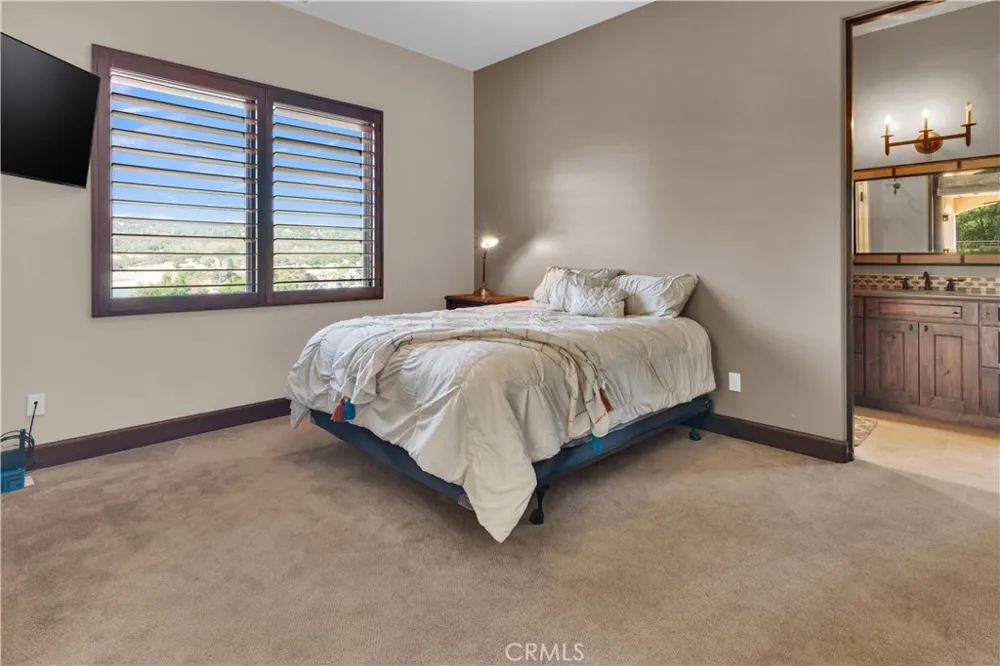 8820 Cantinas Point Bradley, CA 93426