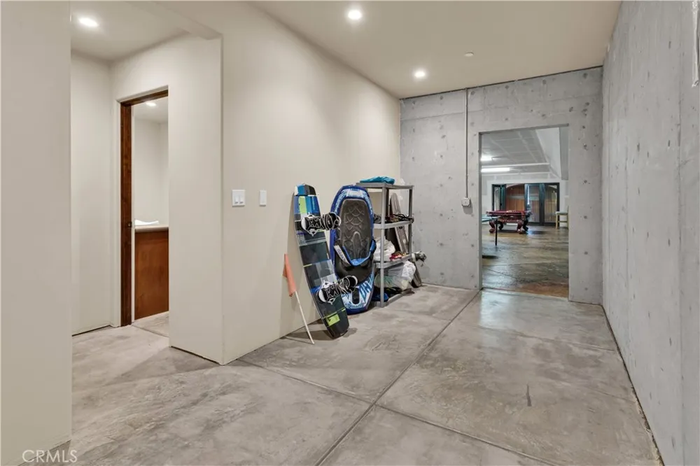 8820 Cantinas Point Bradley, CA 93426