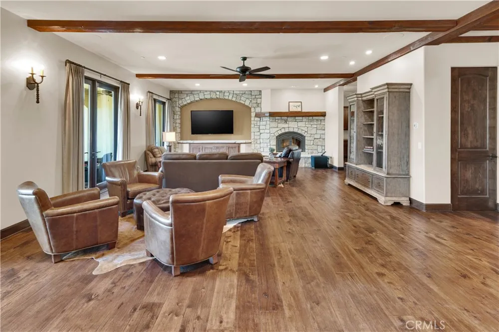 8820 Cantinas Point Bradley, CA 93426