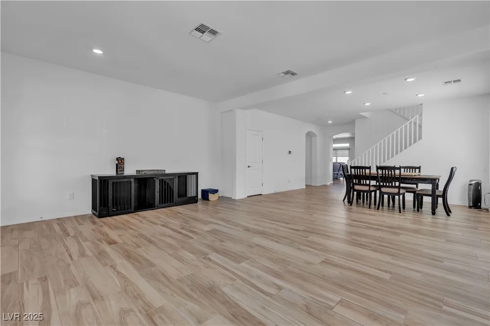 7296 Grace Estate Avenue Las Vegas, NV 89113