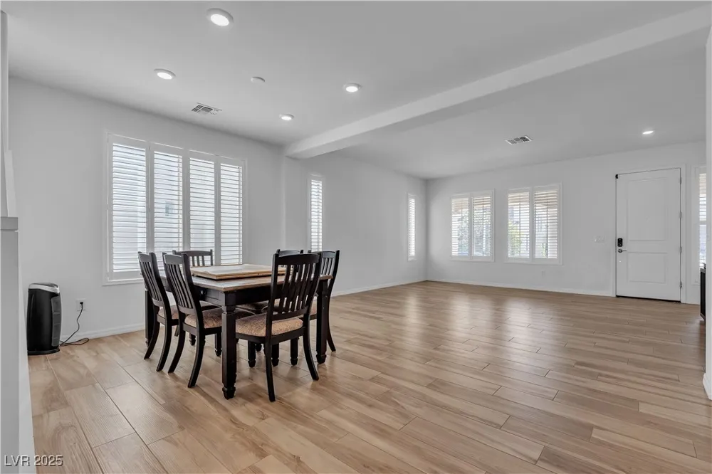 7296 Grace Estate Avenue Las Vegas, NV 89113