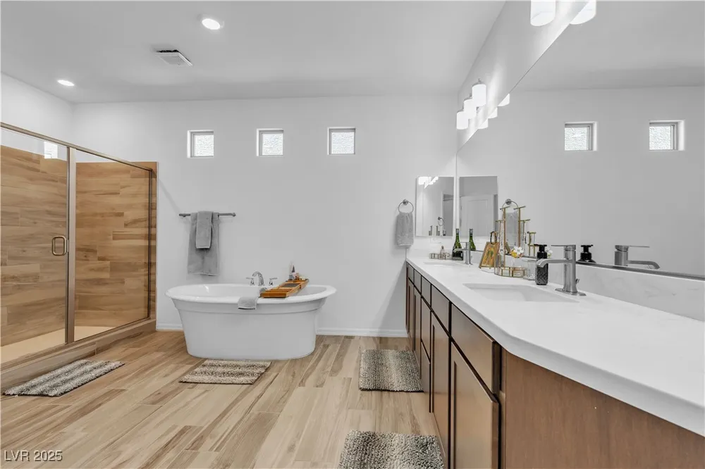 7296 Grace Estate Avenue Las Vegas, NV 89113