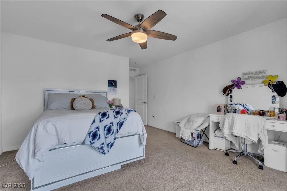 7296 Grace Estate Avenue Las Vegas, NV 89113
