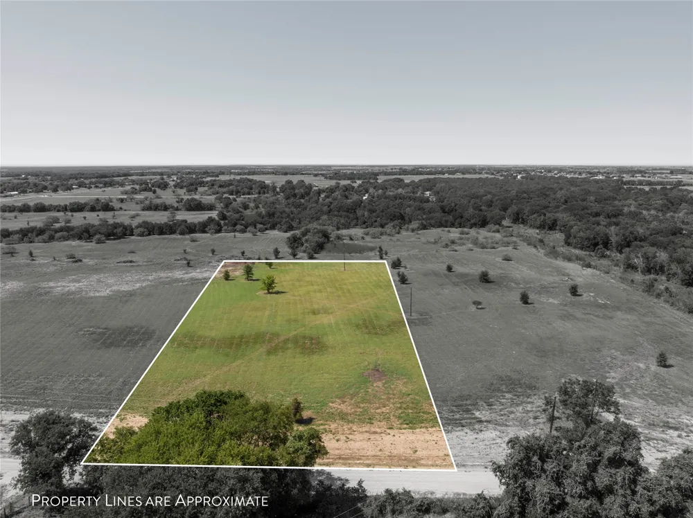 Bugtussle Lane West, TX 76691