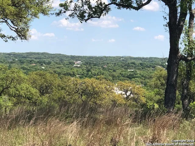 104 CAPROCK CIR Boerne, TX 78006
