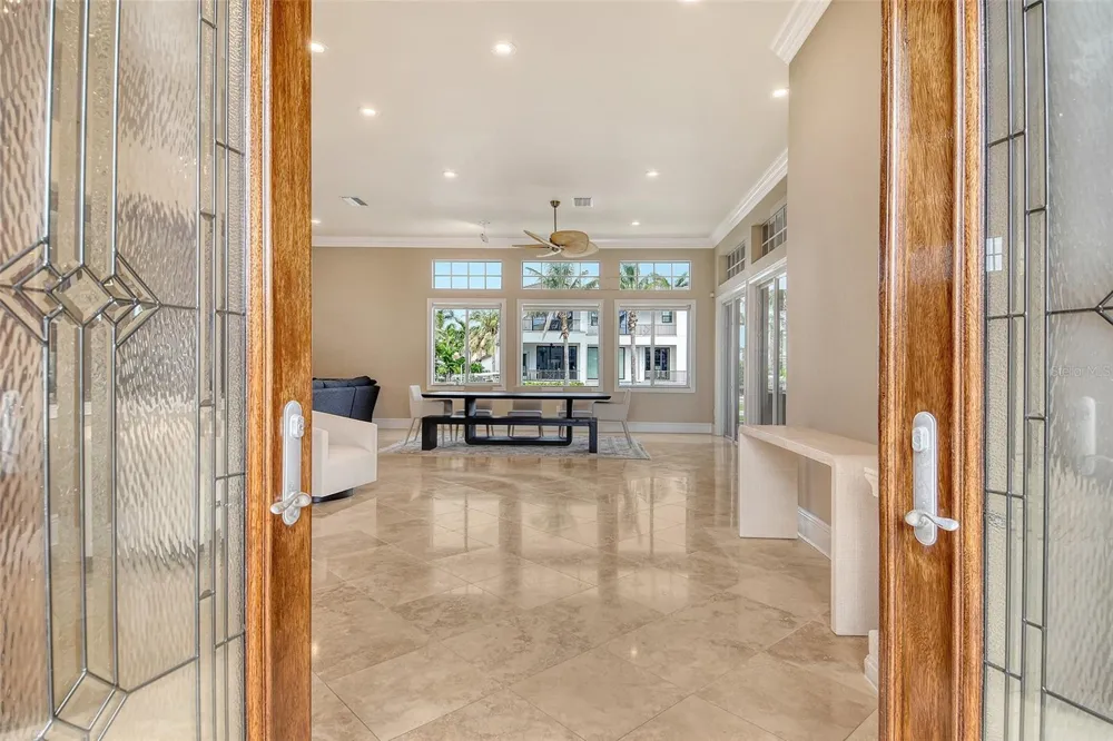 591 PUTTING GREEN LANE Longboat Key, FL 34228
