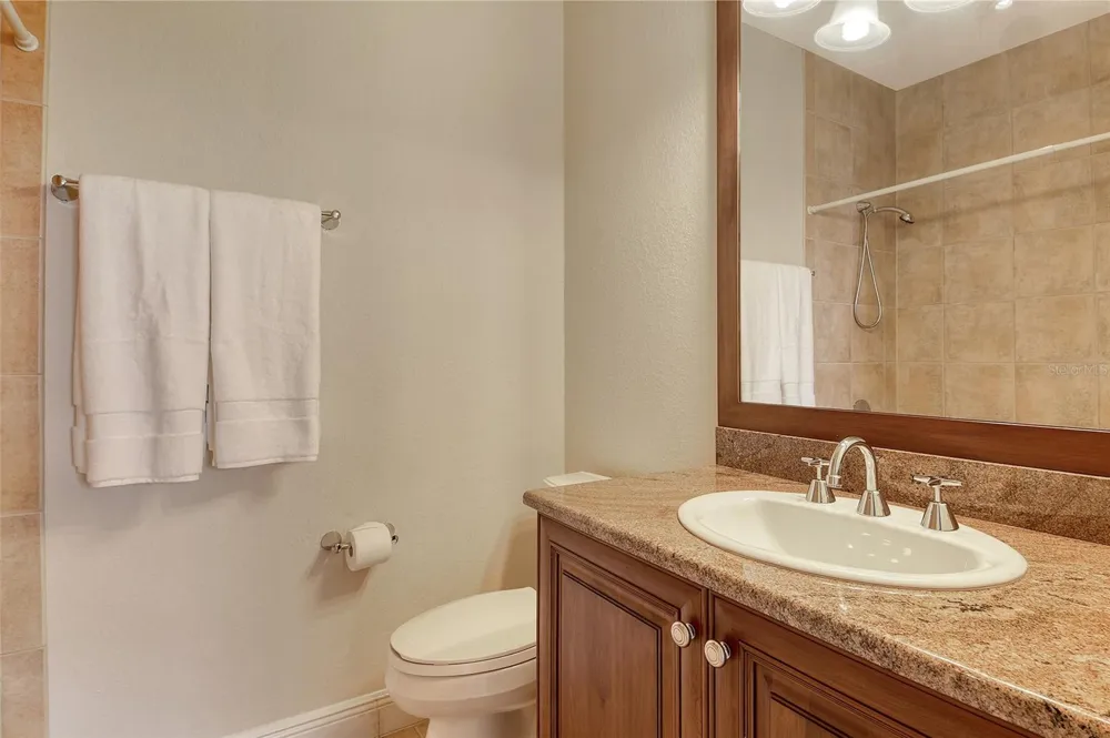 591 PUTTING GREEN LANE Longboat Key, FL 34228