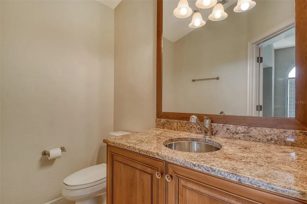 591 PUTTING GREEN LANE Longboat Key, FL 34228