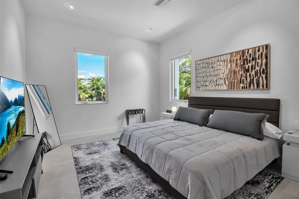 2231 WOOD STREET Sarasota, FL 34237
