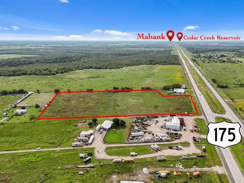 5915 E Hwy 175 Kaufman, TX 75142