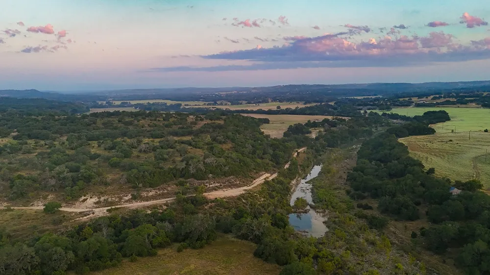 3067 Ranch Road 1888 Blanco, TX 78606