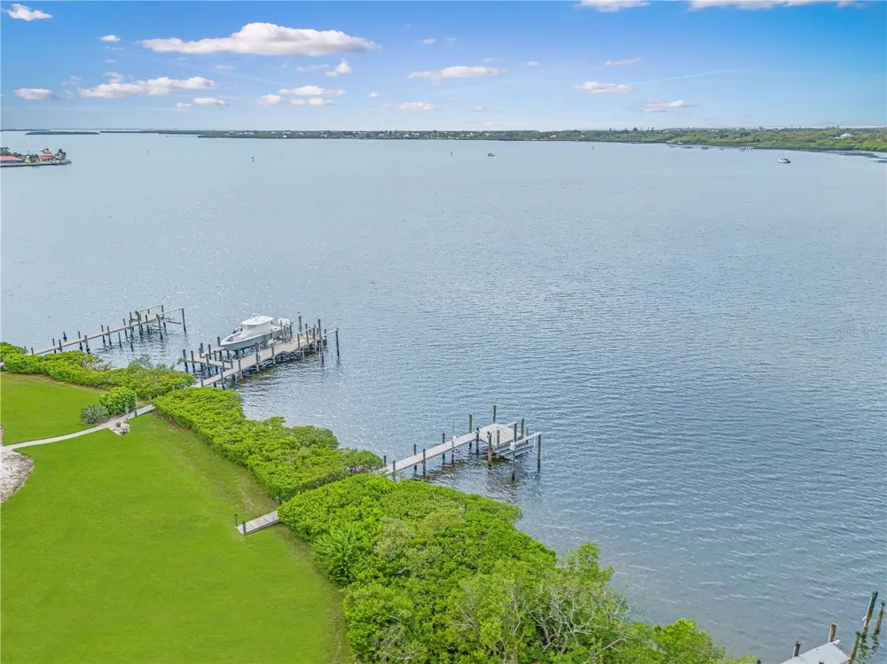 5539 2ND AVENUE CIRCLE W Palmetto, FL 34221